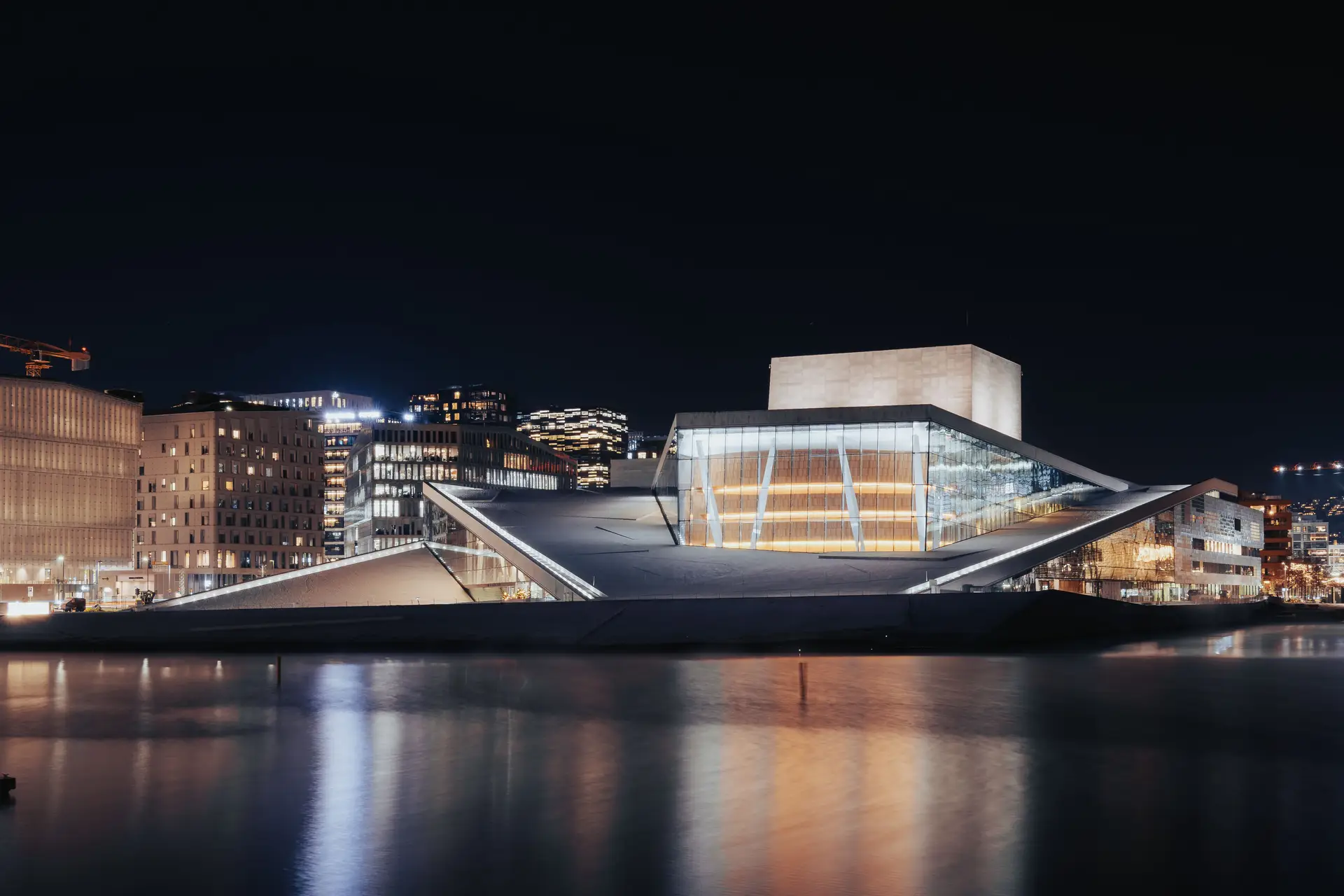 Oslo Opera House om natten
